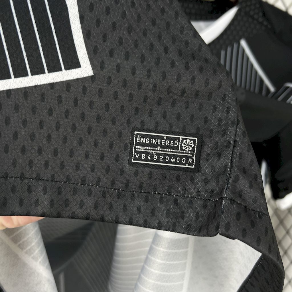 Maillot FC Barcelone 2025/26 Édition Spéciale | LeCoinMaillo